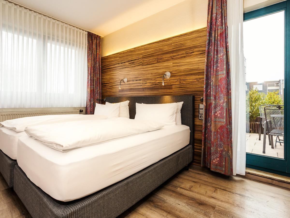 Hotel & Wirtshaus Hansen Bergisch Gladbach Exterior photo
